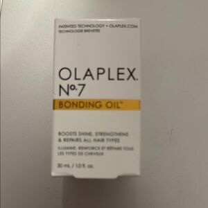 Olaplex No.7 Hair Bonding Oil